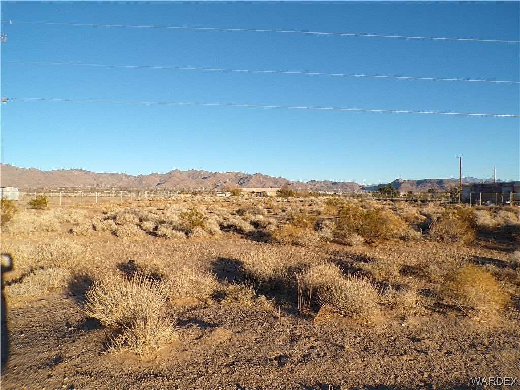 1 Acre of Land for Sale in Golden Valley, Arizona
