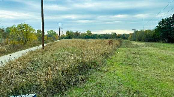 5.1 Acres of Commercial Land for Sale in Bowie, Texas