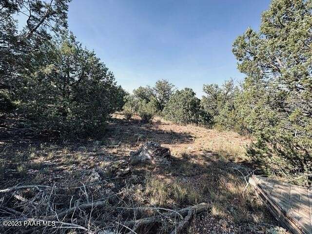 2.4 Acres of Residential Land for Sale in Seligman, Arizona