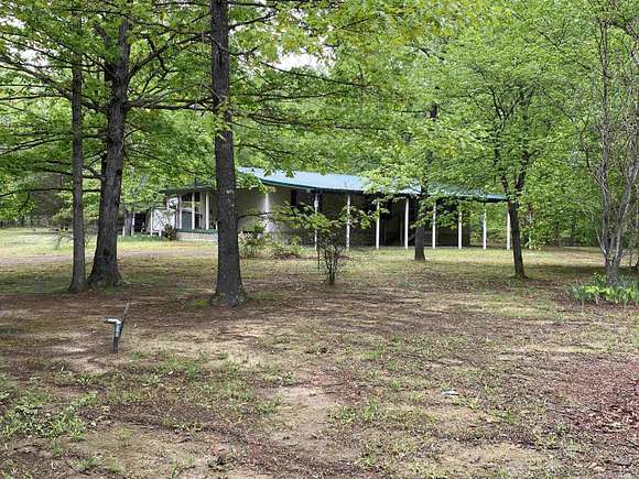 4 Acres of Residential Land with Home for Sale in Greers Ferry, Arkansas