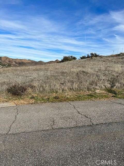 10 Acres of Residential Land for Sale in Agua Dulce, California