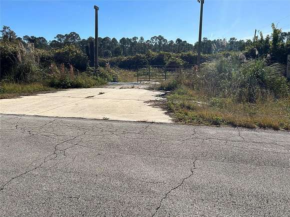 9.4 Acres of Land for Sale in Astor, Florida
