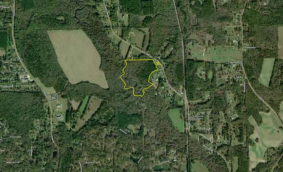 33.4 Acres of Recreational Land for Sale in Columbus, Mississippi