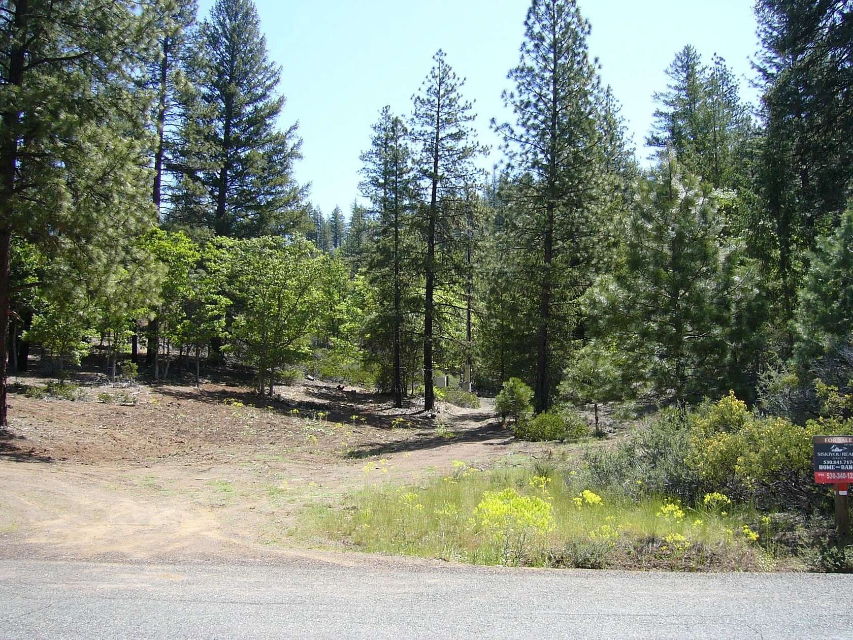 9.4 Acres of Land for Sale in Fort Jones, California