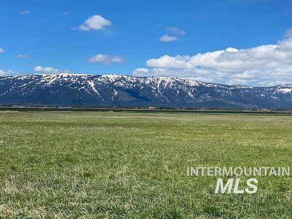 12.9 Acres of Recreational Land for Sale in Donnelly, Idaho