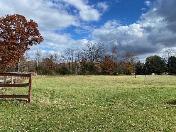 1.3 Acres of Residential Land for Sale in Grand Rapids, Michigan