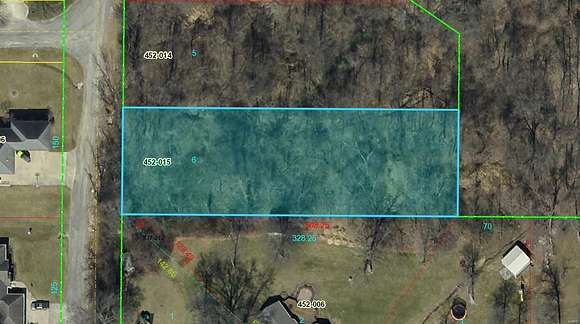 0.77 Acres of Residential Land for Sale in Vandalia, Illinois