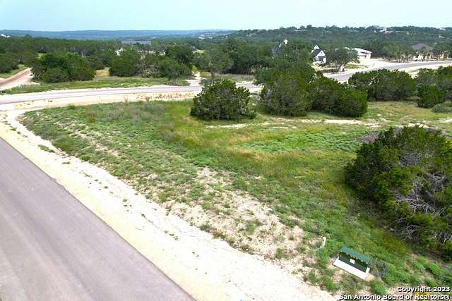1 Acre of Residential Land for Sale in Canyon Lake, Texas