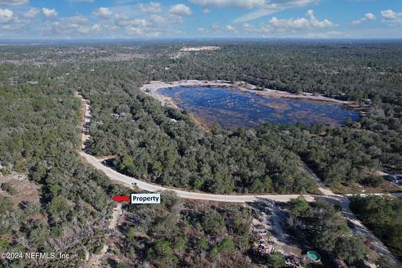 0.23 Acres of Land for Sale in Interlachen, Florida