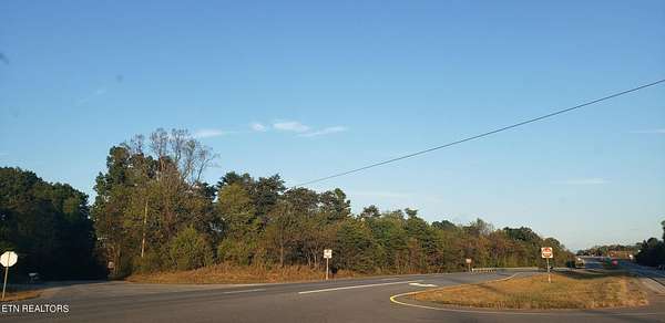 0.5 Acres of Commercial Land for Sale in Maryville, Tennessee