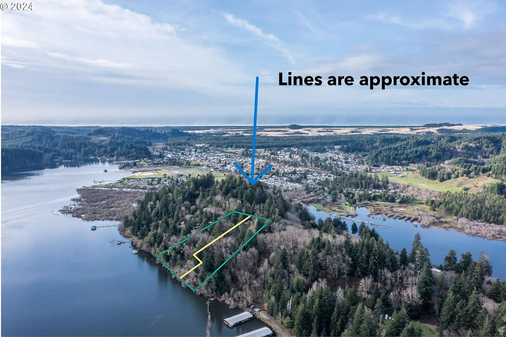 0.89 Acres of Mixed-Use Land for Sale in Lakeside, Oregon