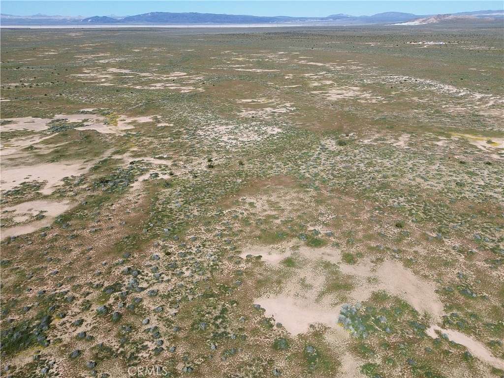 2.5 Acres of Land for Sale in Hinkley, California