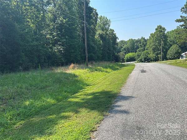 2.29 Acres of Residential Land for Sale in Thomasville, North Carolina
