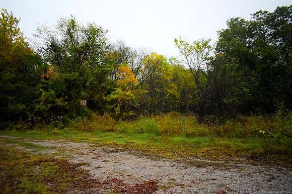 0.4 Acres of Commercial Land for Sale in Ardmore, Oklahoma