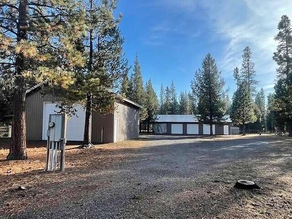 1 Acre of Land for Sale in La Pine, Oregon
