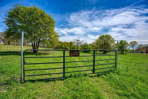 11.1 Acres of Land for Sale in Marble Falls, Texas