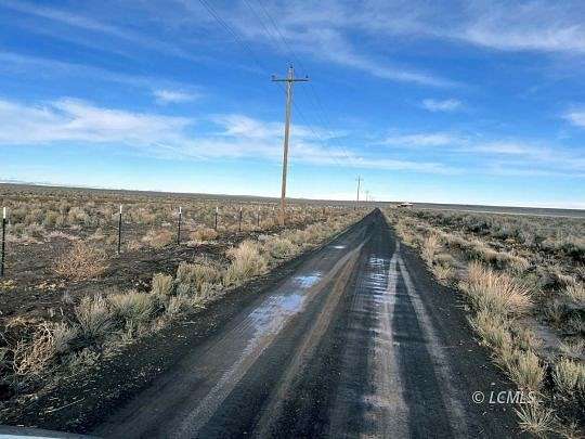 100 Acres of Agricultural Land for Sale in Christmas Valley, Oregon