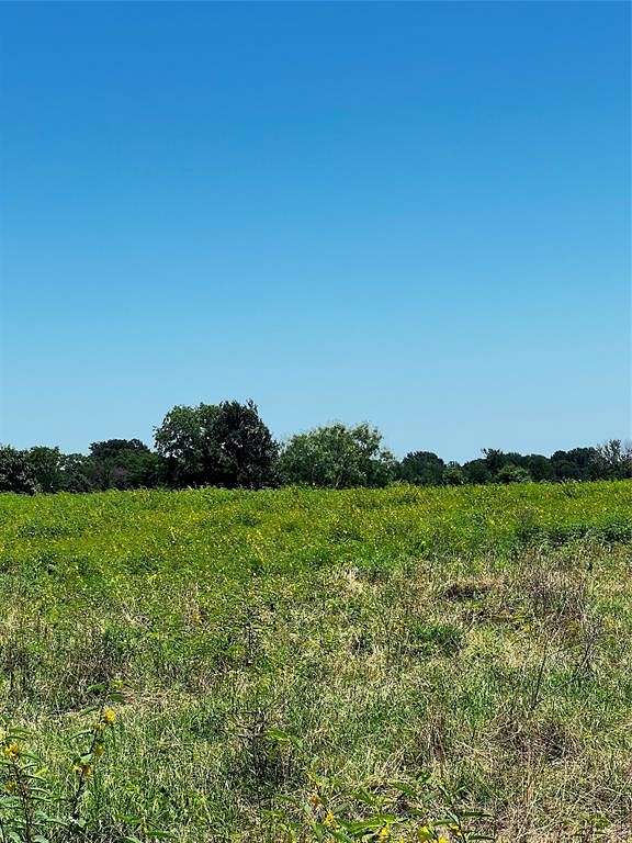 6.3 Acres of Residential Land for Sale in Corsicana, Texas