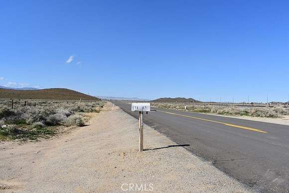 3.06 Acres of Residential Land for Sale in Mojave, California