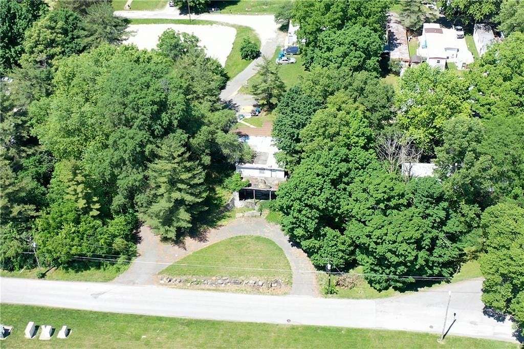 0.75 Acres of Commercial Land for Sale in Noblesville, Indiana