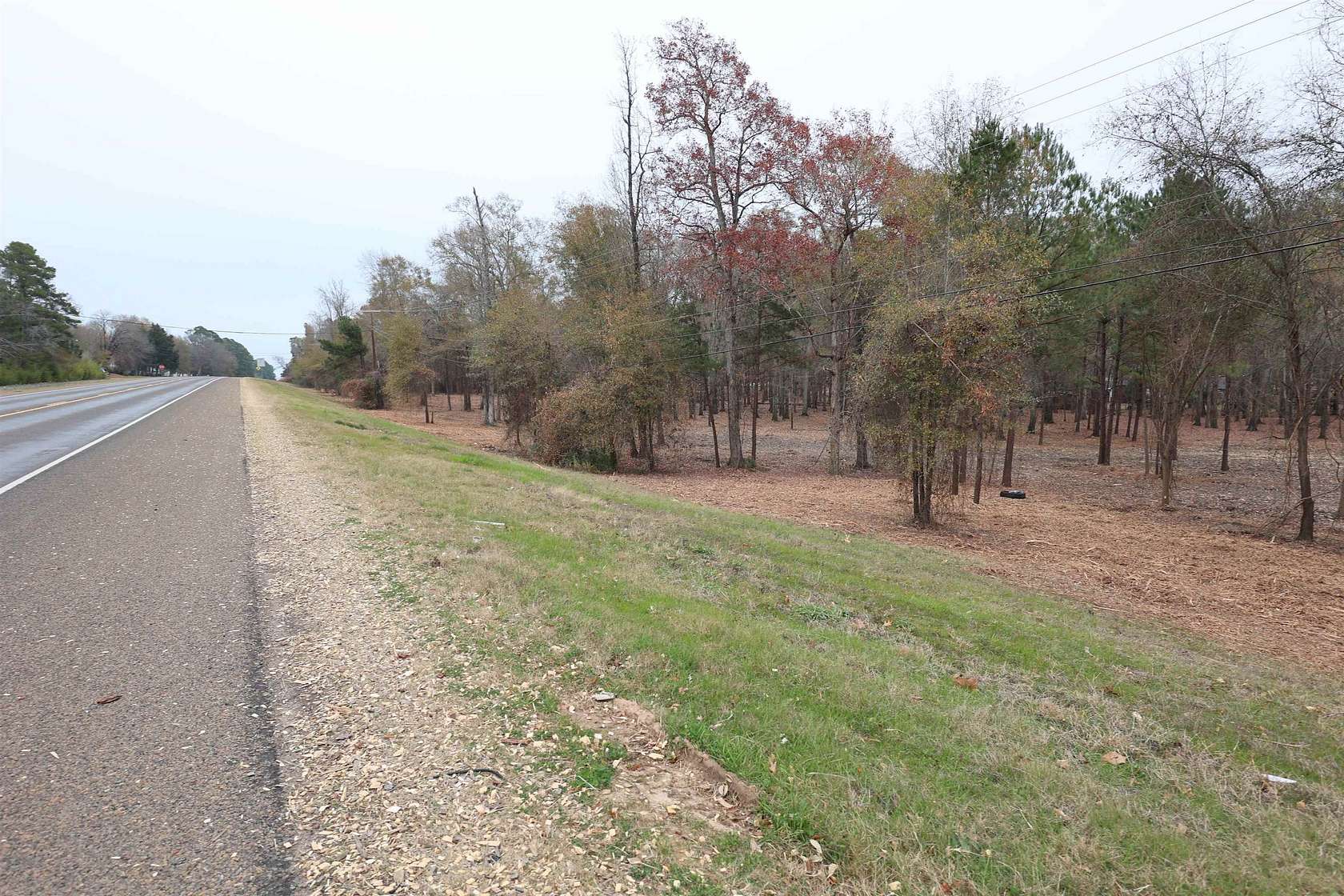 11 Acres of Commercial Land for Sale in Henderson, Texas