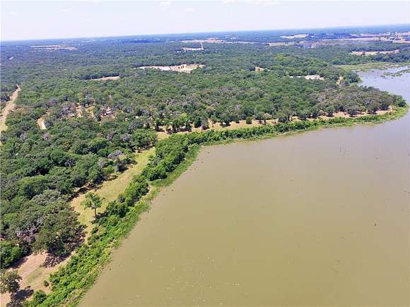 416 Acres of Recreational Land for Sale in Groesbeck, Texas