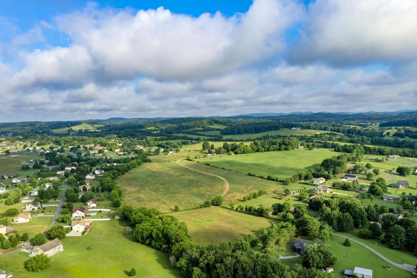44.9 Acres of Agricultural Land for Sale in Dandridge, Tennessee