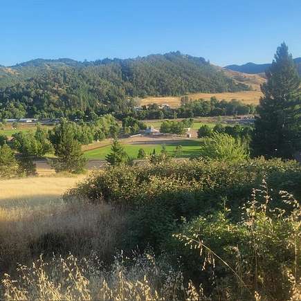 5.2 Acres of Residential Land for Sale in Roseburg, Oregon