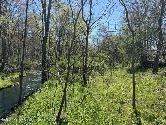 3.3 Acres of Residential Land for Sale in Marlboro, New York