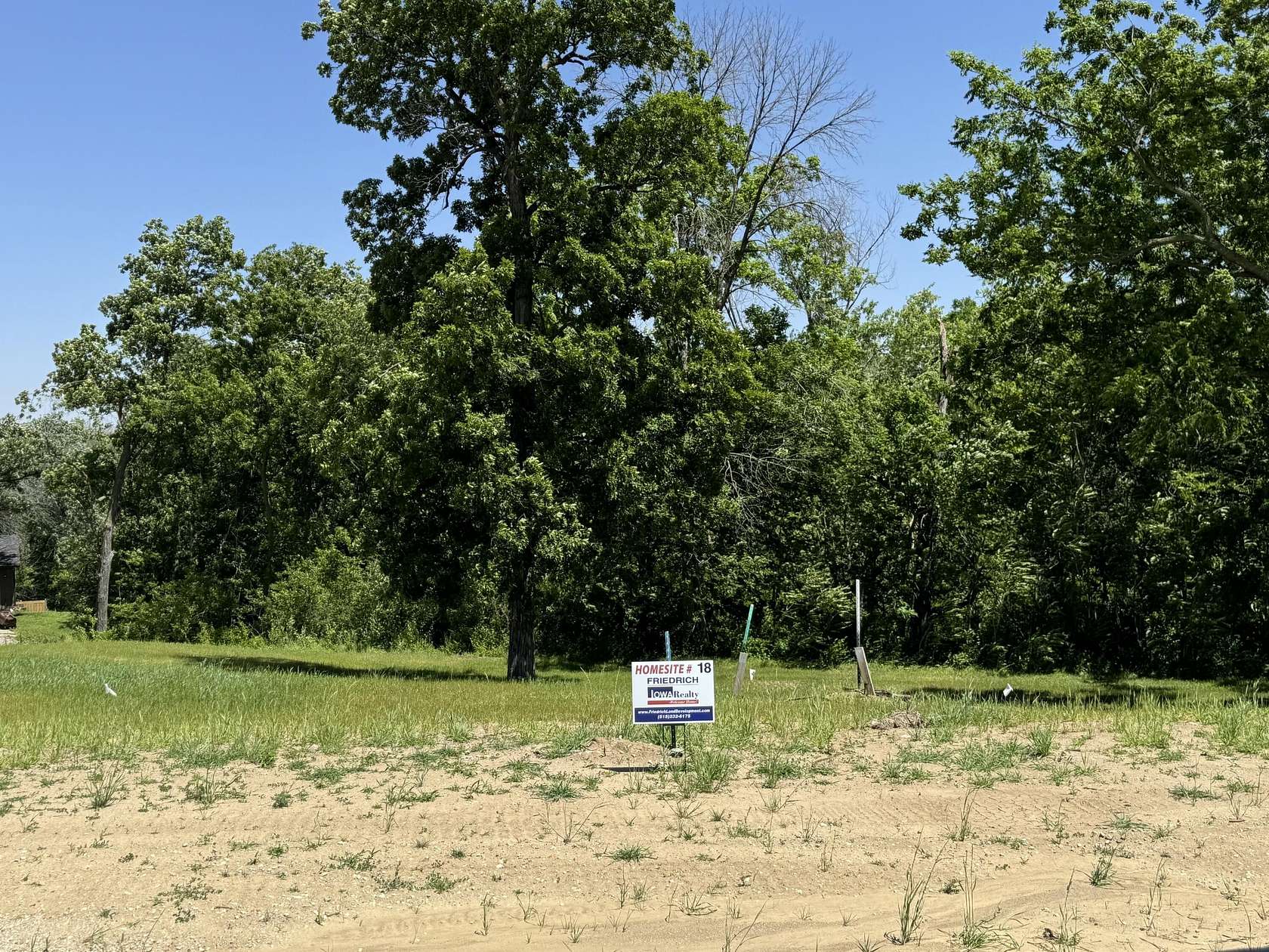 0.5 Acres of Land for Sale in Nevada, Iowa