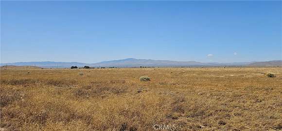 2.3 Acres of Land for Sale in Antelope Acres, California