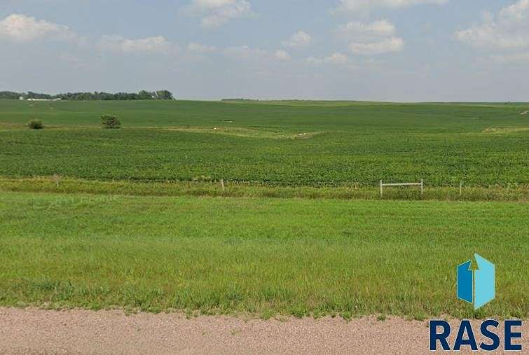 8 Acres of Land for Sale in Humboldt, South Dakota