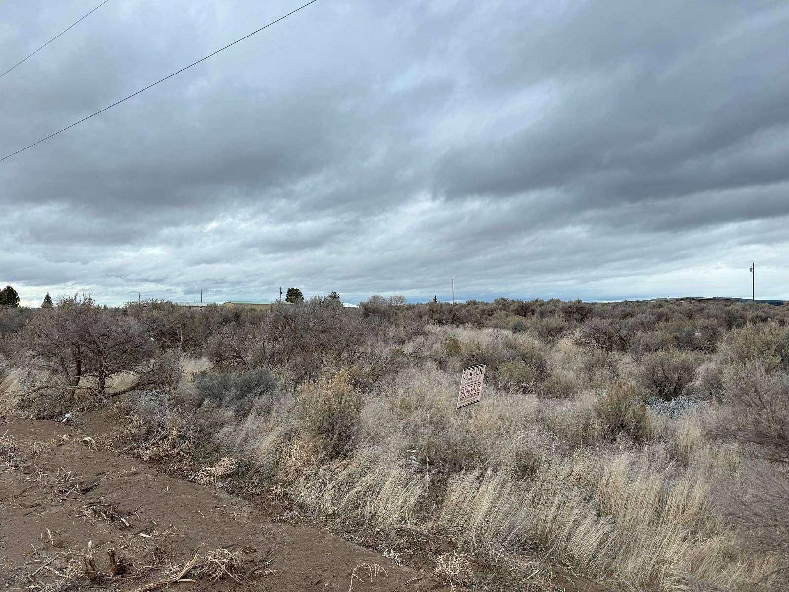 0.33 Acres of Land for Sale in Christmas Valley, Oregon