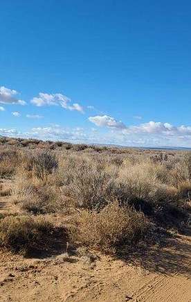 5 Acres of Land for Sale in Los Lunas, New Mexico