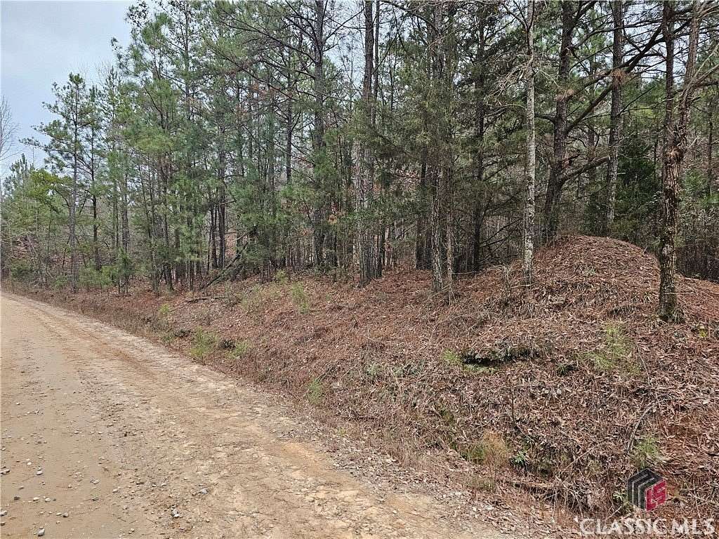 5 Acres of Residential Land for Sale in Carlton, Georgia