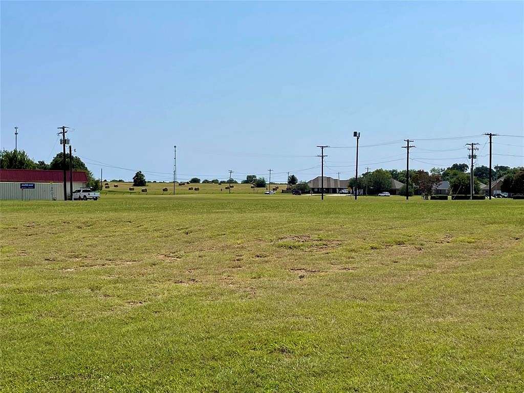 1.6 Acres of Commercial Land for Sale in Whitesboro, Texas