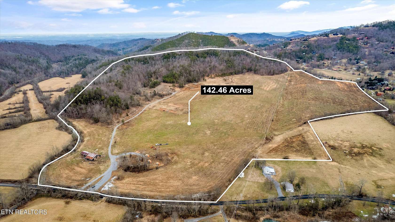 142 Acres of Land for Sale in Sevierville, Tennessee