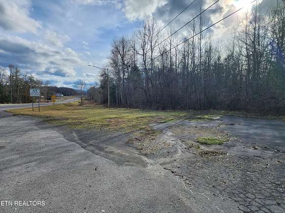 2.5 Acres of Land for Sale in Winfield, Tennessee