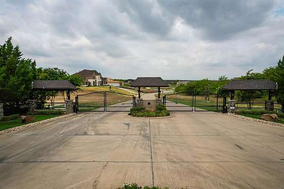 1.1 Acres of Land for Sale in Grand Prairie, Texas