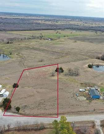 1.5 Acres of Residential Land for Sale in Crandall, Texas