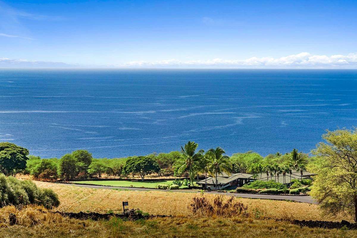 1.26 Acres of Residential Land for Sale in Kealakekua, Hawaii