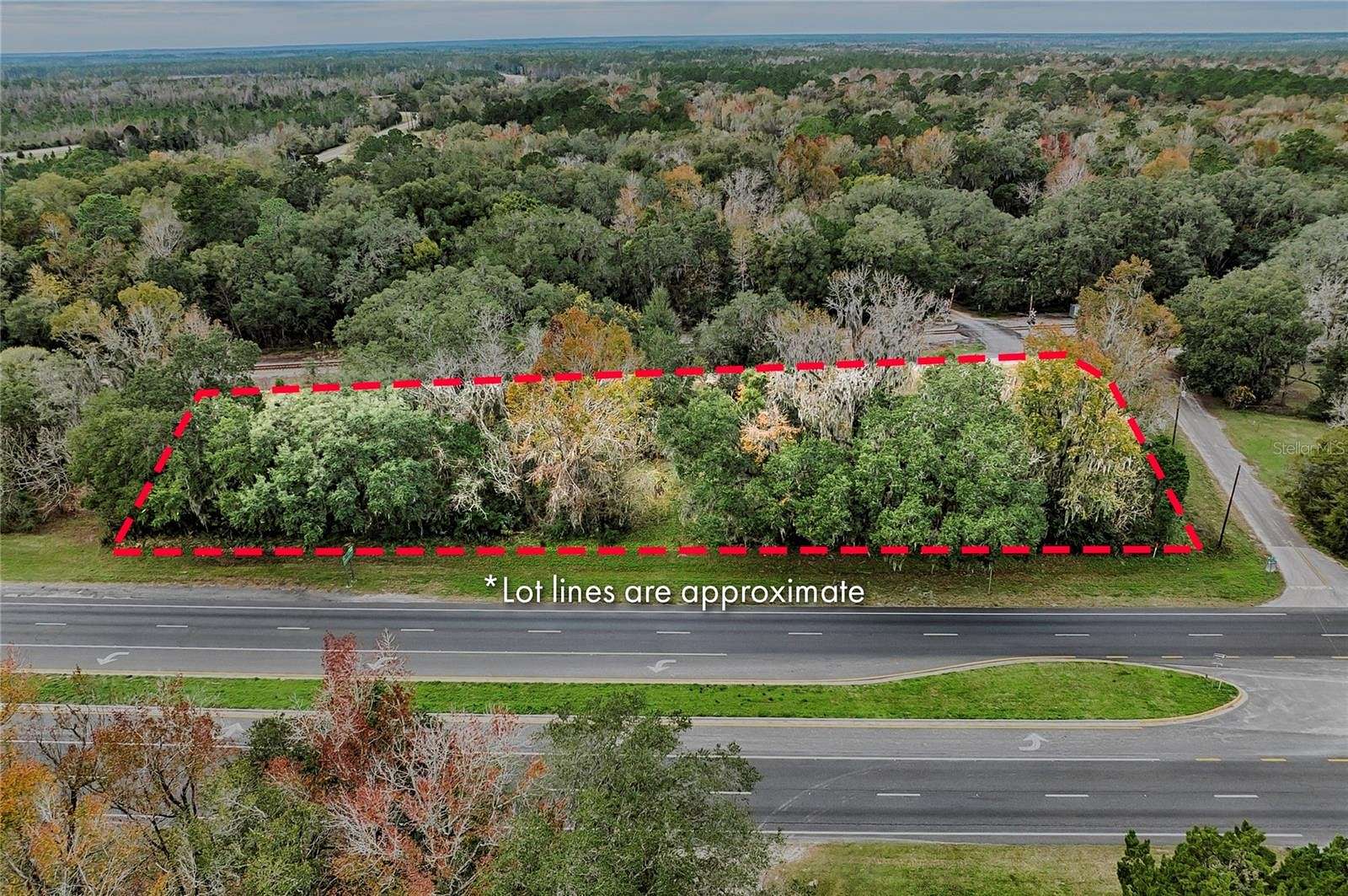 1.14 Acres of Commercial Land for Sale in Hawthorne, Florida