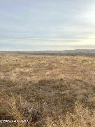 5.1 Acres of Residential Land for Sale in Paulden, Arizona