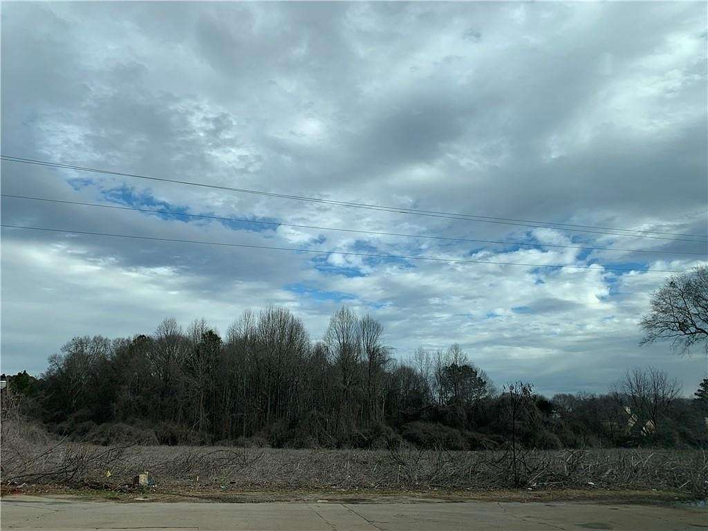 9.8 Acres of Commercial Land for Sale in Snellville, Georgia