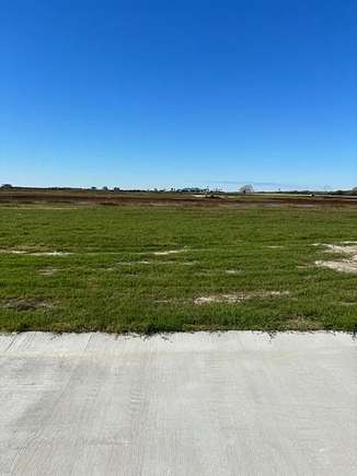 0.23 Acres of Mixed-Use Land for Sale in Pearland, Texas