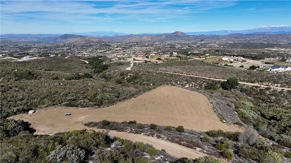 20.7 Acres of Land for Sale in Temecula, California