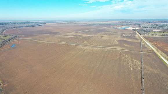1533.88 Acres of Agricultural Land for Sale in De Kalb, Texas