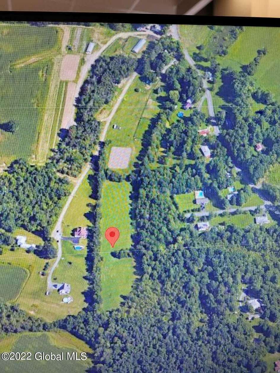17.2 Acres of Land for Sale in Brunswick, New York