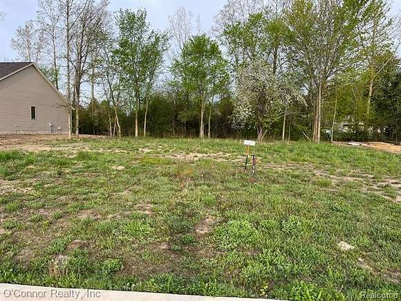 0.25 Acres of Residential Land for Sale in Marysville, Michigan