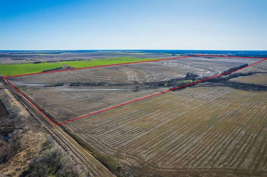 273 Acres of Agricultural Land for Sale in Covington, Texas